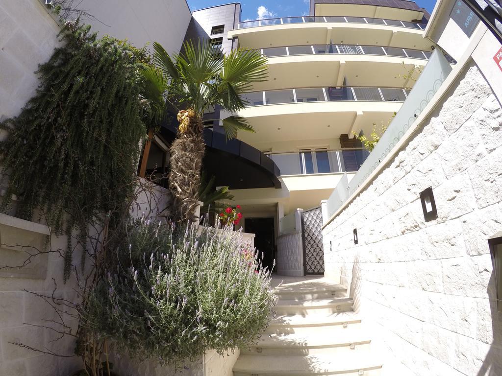 Apartments M Palace Budva Ngoại thất bức ảnh