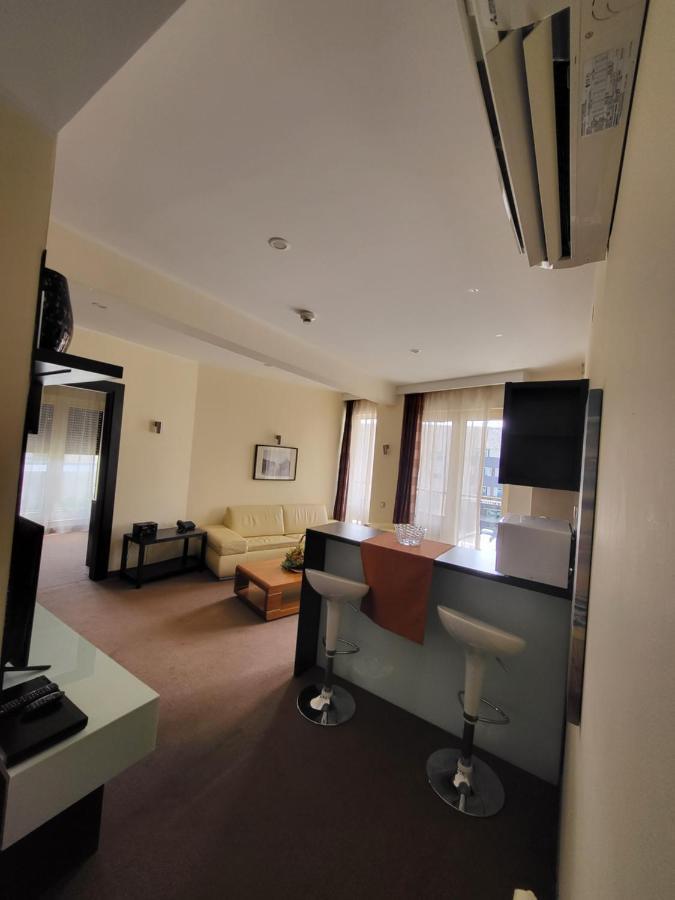 Apartments M Palace Budva Ngoại thất bức ảnh